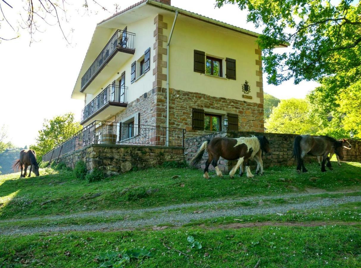 Autxikoborda Guest House Elbete Exterior photo